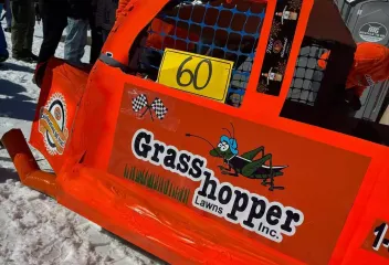 grasshopper-lawn-excavator